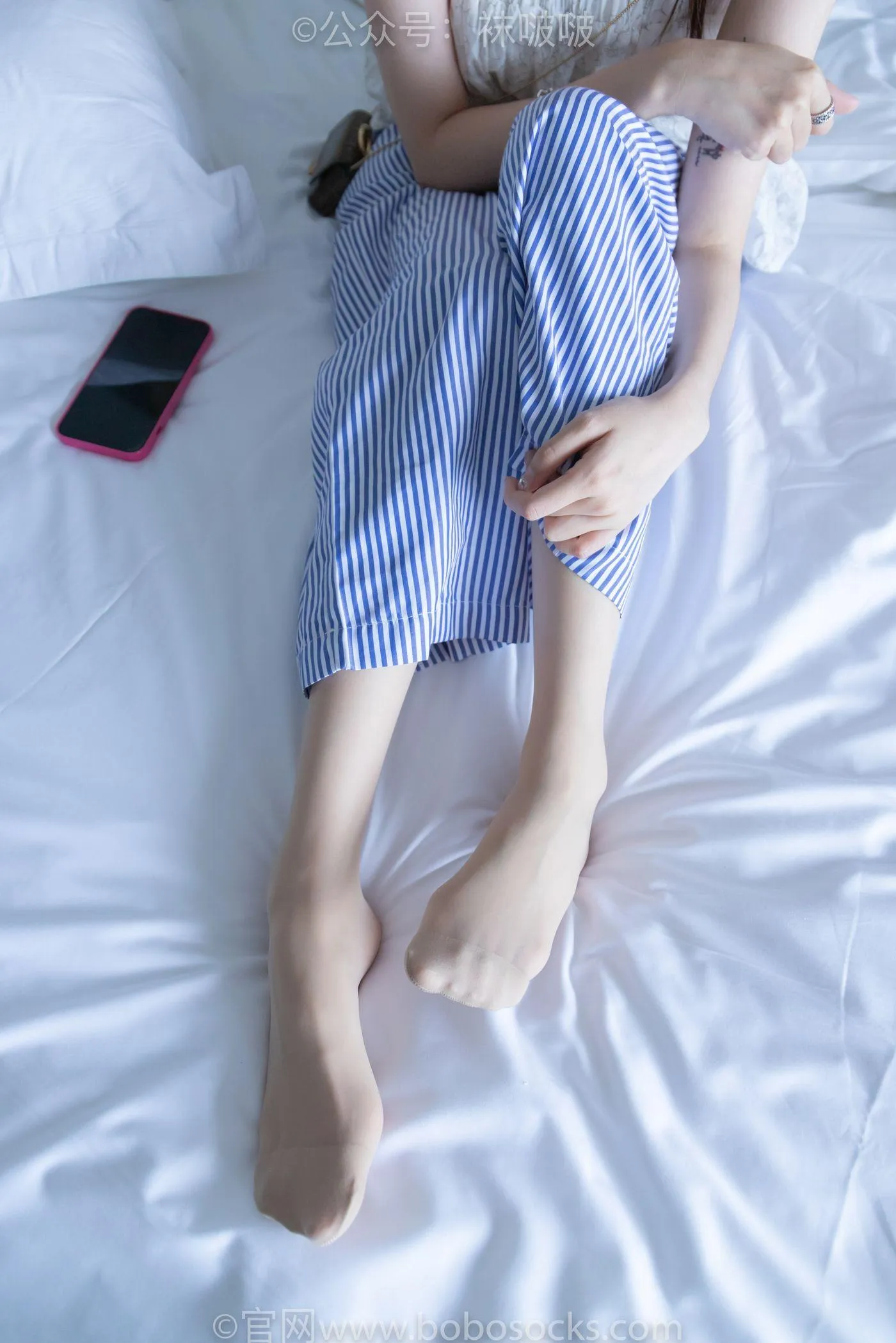 [BoBoSocks袜啵啵]NO.027 稚予- vans、白色棉袜、肉丝 [136P]插图2